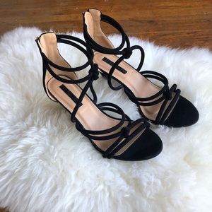 Liliana Black Strappy Zipper Heels